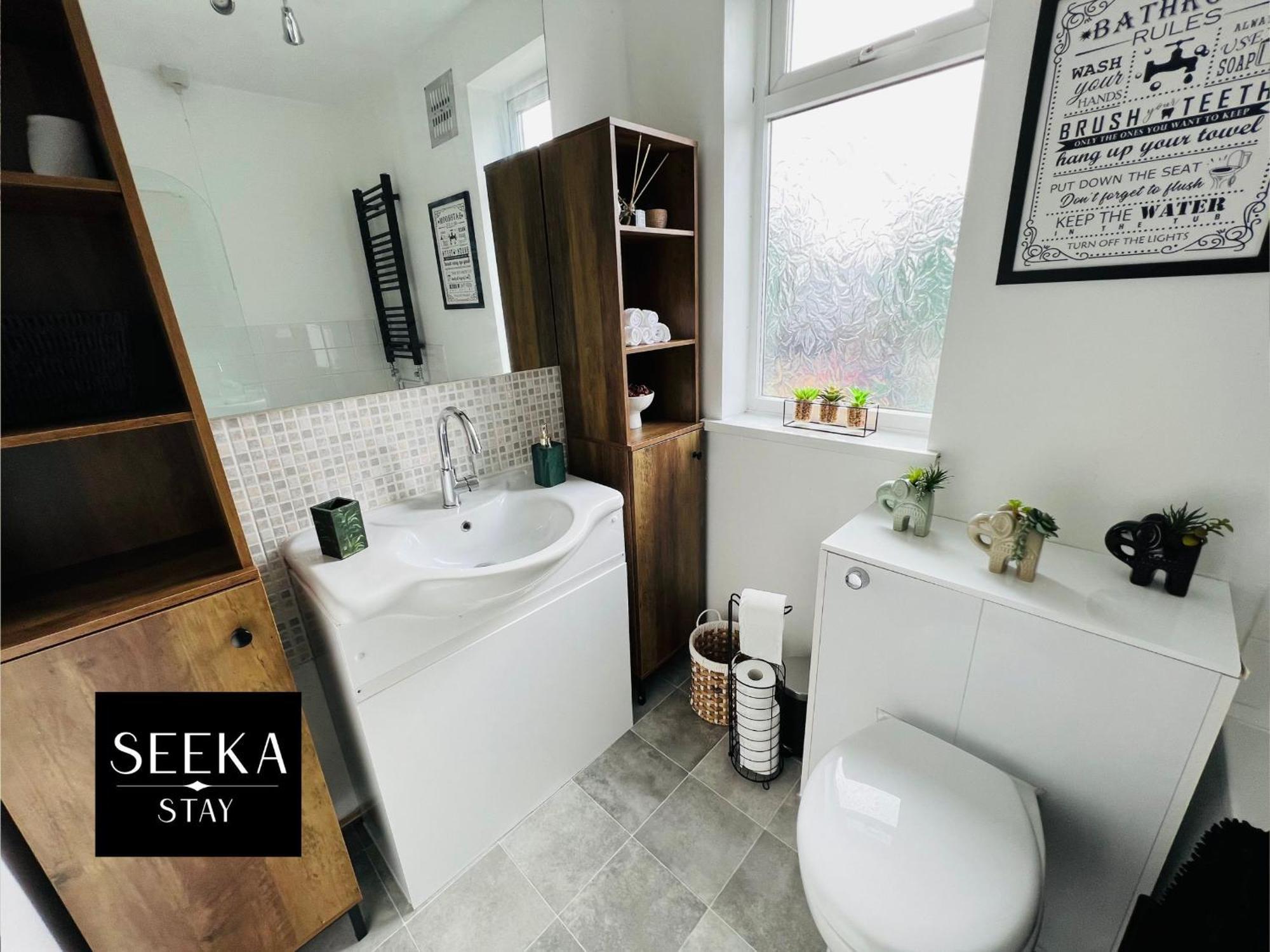 קובנטרי Cosy 2-Bedroom House, Walking Distance Cbs, Ideal For Contractors-Business Stays מראה חיצוני תמונה
