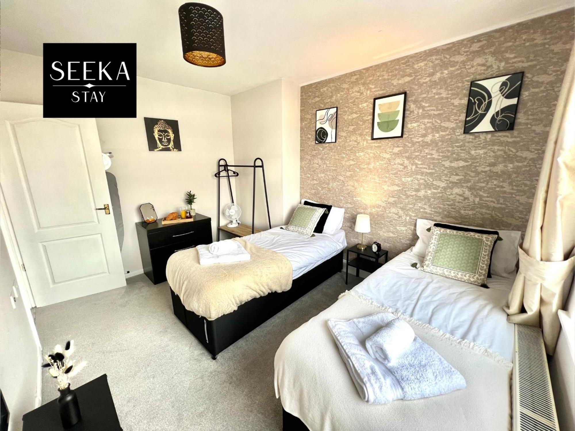 קובנטרי Cosy 2-Bedroom House, Walking Distance Cbs, Ideal For Contractors-Business Stays מראה חיצוני תמונה